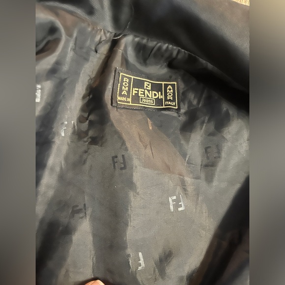 Vintage Fendi Jacket - Picture 3 of 4
